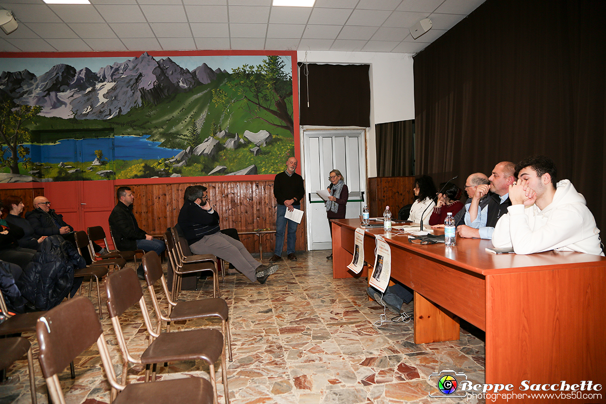 VBS_5939 - Presentazione libro 'Alziamo il volume' di Beppe Amico.jpg